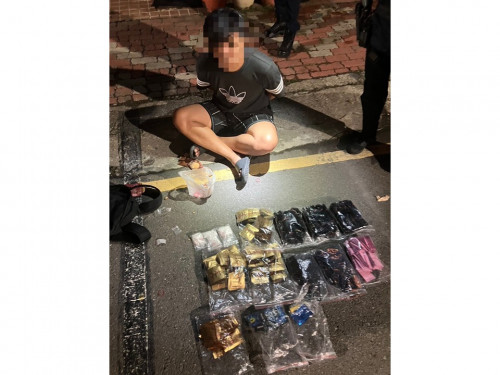 暑期青春專案開跑    保大特勤成功出擊查獲大量毒品 