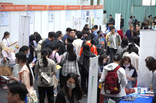 打造「畢業即就業」黃金跳板　中華大學助攻學子穩健踏出職涯首步
