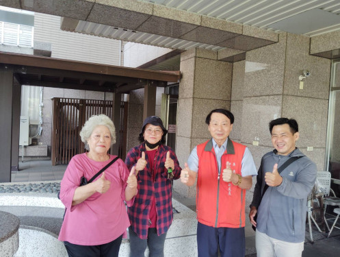 屏東榮服處劉曉明關懷訪視東港榮民眷 積極推動完善照服