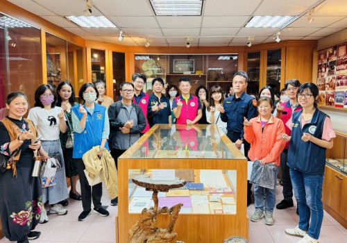 移民署苗栗服務站與榮服處合辦新住民網絡會議暨榮民文物展