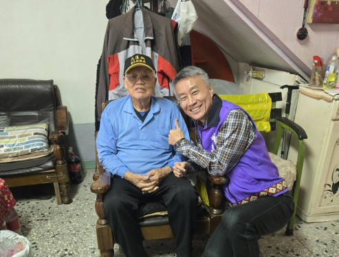 花蓮榮服處以行動送暖  關懷榮民眷 