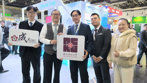成大醫參加德MEDICA2025展會 以智慧科技詮釋安寧照護新標竿