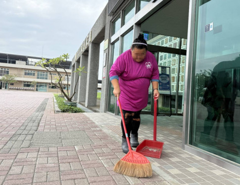 勞動部與暖心雇主合助身障員工點燃人生希望