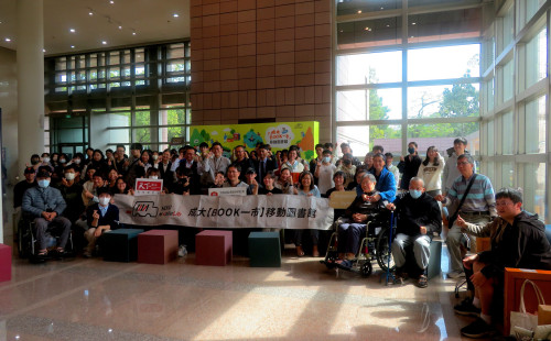 成功大學走入城市 圖館「成大 Book一市」反思分享閱讀樂趣