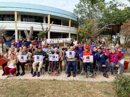 佳里榮家充滿驚喜歡樂黑琵「佳」農場