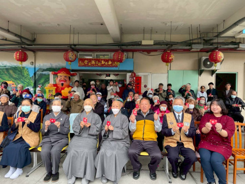 花蓮榮家慈濟福慧紅包住民暖心 祥獅獻瑞翻騰節慶