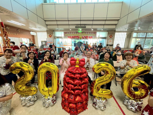 高榮臺南分院護家歡慶馬年聯歡迎春納福暖人心