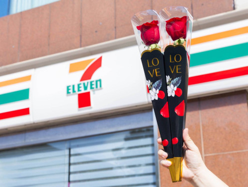 西洋情人節獻上逾7萬朵紅玫瑰 統一10大通路浪漫開賣