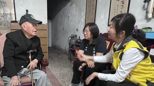 嘉義榮服處攜手慈濟民雄鄉所 關懷高齡榮民完善照護網絡