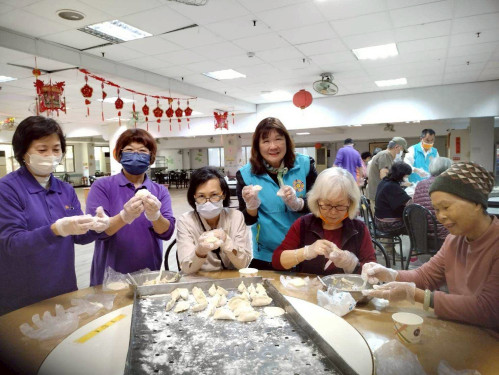 白河榮家春節過年包元寶水餃 元氣滿滿迎新年