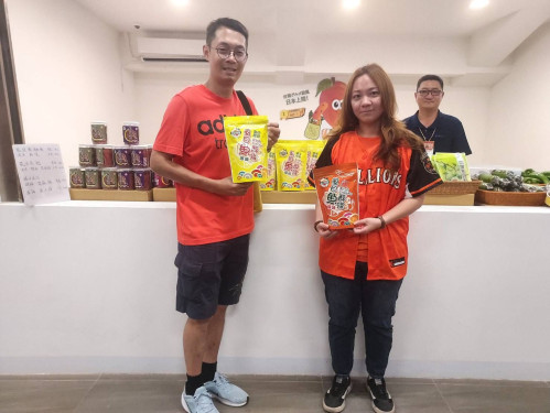 臺南亞太成棒主球場開打 農業局攜手農會青農 推廣在地農漁特產