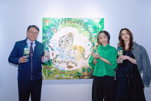 台塩海洋鹼性離子水×長井朋子聯名瓶限量登場 女神曾愷玹力挺台灣好水