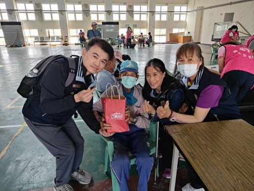 澎湖榮服處深入離島義診關懷榮民眷 結合資源提升照護能量