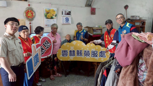 雲林榮欣志工暖心到府環清 榮民感動致謝