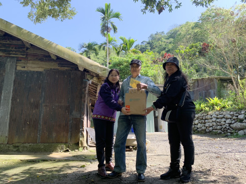 春暖山城情長在 花蓮榮服處關懷偏鄉榮民眷