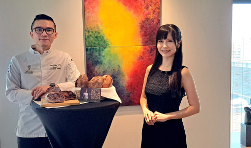 林佩璇創作展晶英登場 武子靖獨家研發麵包力挺愛妻