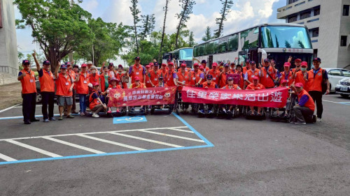 佳里榮家感謝鳳凰旅遊基金會暖心贊助住民1日微旅行
