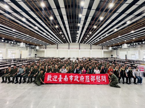 端午節前 臺南市府敬軍團赴陸軍砲訓部勞軍