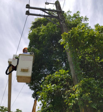 強颱巴威逼近  台電新營區處動員戒備