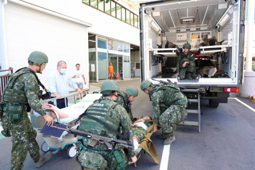 新樓醫×四支部衛生營軍民聯防淬鍊衛勤戰力！圓滿戰傷演練