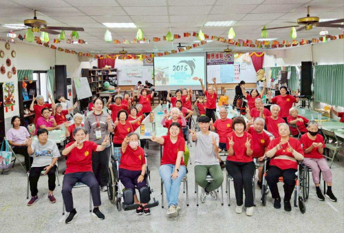 中榮灣橋與你「正念太極」愛生命！吸進正能量 呼出心負擔