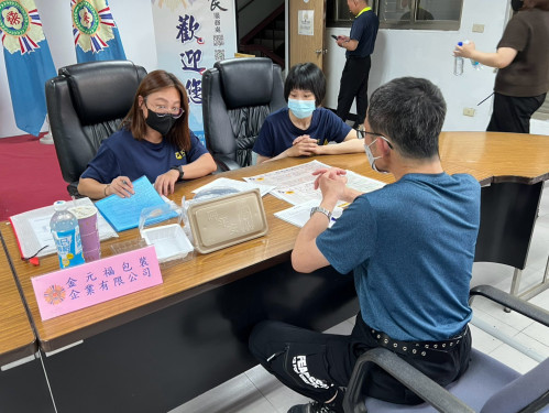宜蘭榮服處微型徵才 結合產學合作宣導