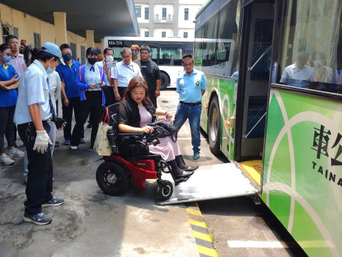 臺南公車服務品質提升課程 結合績優駕駛經驗分享×無障礙服務