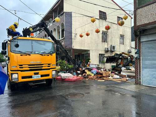 安南爆炸善後！141噸廢棄物清完、10/27再加碼