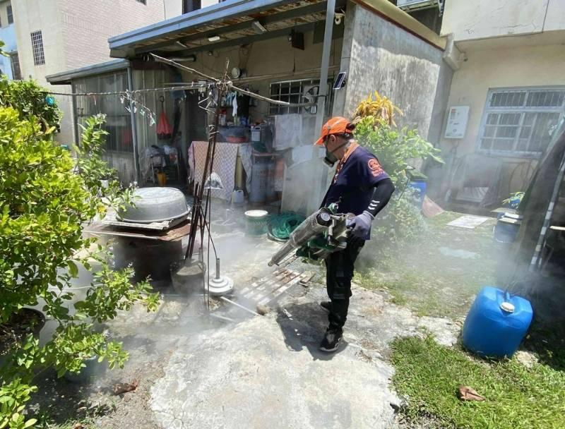 本土登革熱疫情升溫　雲縣落實戶內外孳清防疫