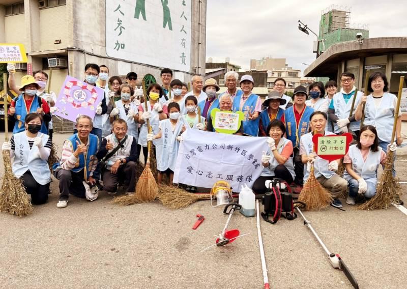 台電新竹區處x竹市東山里環保志工隊　「清除孑孓行動日」環境打掃防治登革熱疫情