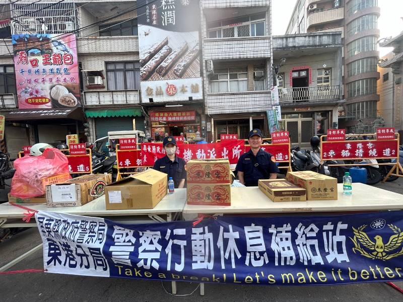 「祝感心ㄟ」 東港警分局為祈福遶境活動提供貼心「機動服務」