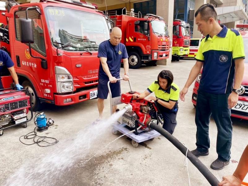 嚴防鋒面挾帶強降雨　竹市災害應變中心強化三級開設並完成整備待命