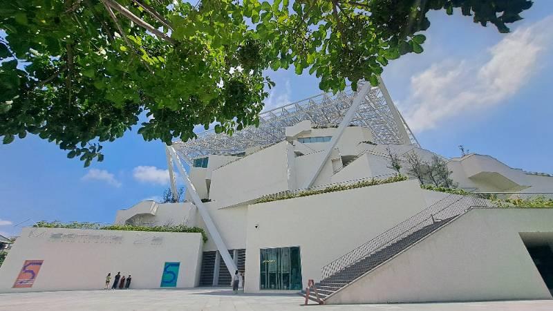 南美館推半年雙享門票優惠 兩館好展用輕快門票小舟體驗萬重特展