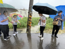 立法委員陳亭妃勘災力求完善 冒雨偕農水署會勘