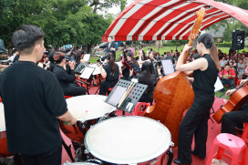 「大手牽小手」音樂會  公園充滿藝術氣息