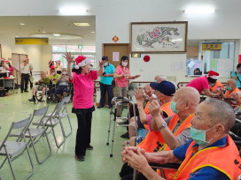 雙福基金會敬老關懷  溫暖關懷屏東榮家長輩