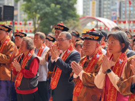 新北五股賀聖宮圓滿落成 侯友宜前往參拜祈福