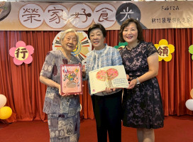 台積電志工陪伴新竹榮家長輩慶祝母親節　張淑芬董事長親送祝福傳愛