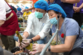  萬顆愛心粽親手做 10年愛心不間斷！ 「元亨寺台北講堂」攜慈善團體助新北弱勢