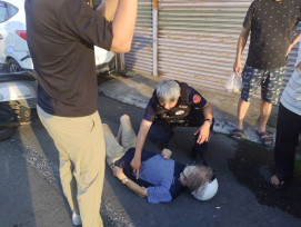 耳聽四方! 岡山警機警化身守護天使即刻救援倒地老翁