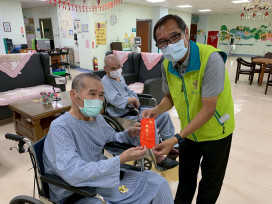 白河榮家端節關懷慰問住院長輩
