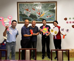 佳里榮家端節送暖 溫馨慰問戶長及關懷住院長輩
