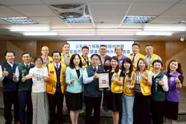 公私協力捐贈醫療器材經費，臺南市運動環境安全再升級