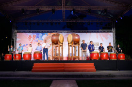 2025新北市鼓藝節開跑！侯友宜新莊擊鼓 啟動四場巡演