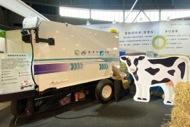 科技養牛大升級！工研院與畜試所攜手打造智慧型餵飼車×清糞機器人