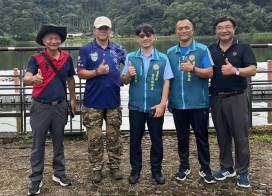 苗栗榮服處拜訪縱遊戶外趣 拓展退除役官兵就業機會