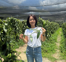 崑大企管所黃佳音香莢蘭創業結合USR 助攻農業轉型 實踐永續經濟