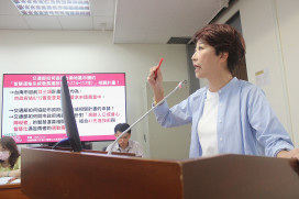 立法委員陳亭妃關注偏鄉高齡、身心障礙交通需求　促交通部攜手地方完善整合