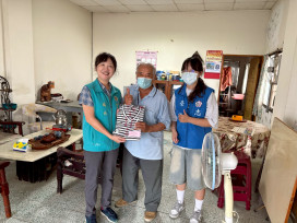 嘉義榮服處轉送慶福基金會涼感衣 榮民眷幸福有感