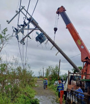 丹娜絲颱重創臺南嚴重災害停電破18萬戶！台電：跨區處搶修中